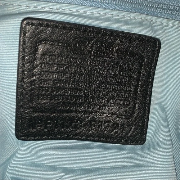 Authentic Coach Soho Y2K Black Leather Bag Vintage Big Buckle Flap Shoulder Hobo - Picture 14 of 16